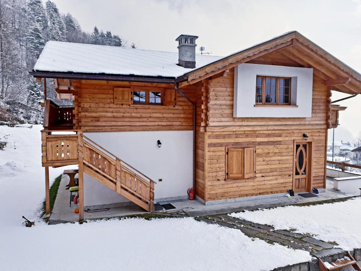 Casa Vacanza In Tipico Chalet Di Montagna Villa Varzo Luaran gambar