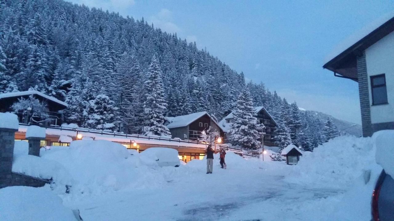 Casa Vacanza In Tipico Chalet Di Montagna Villa Varzo Luaran gambar