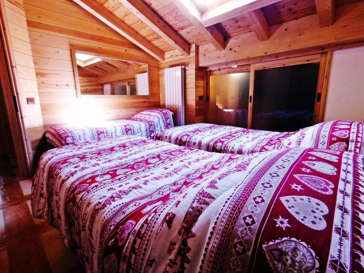Casa Vacanza In Tipico Chalet Di Montagna Villa Varzo Luaran gambar